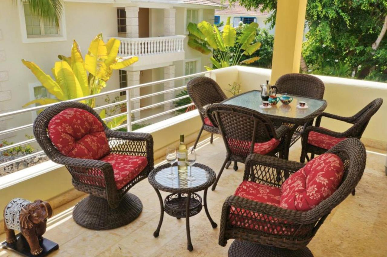 Tropical Villas At Los Corales Beach - Caribbean Rentals Fzco Punta Cana Kültér fotó